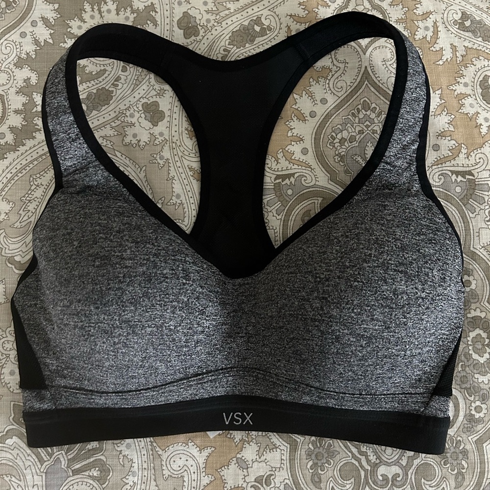 Victoria’s Secret Sports Bra 32D